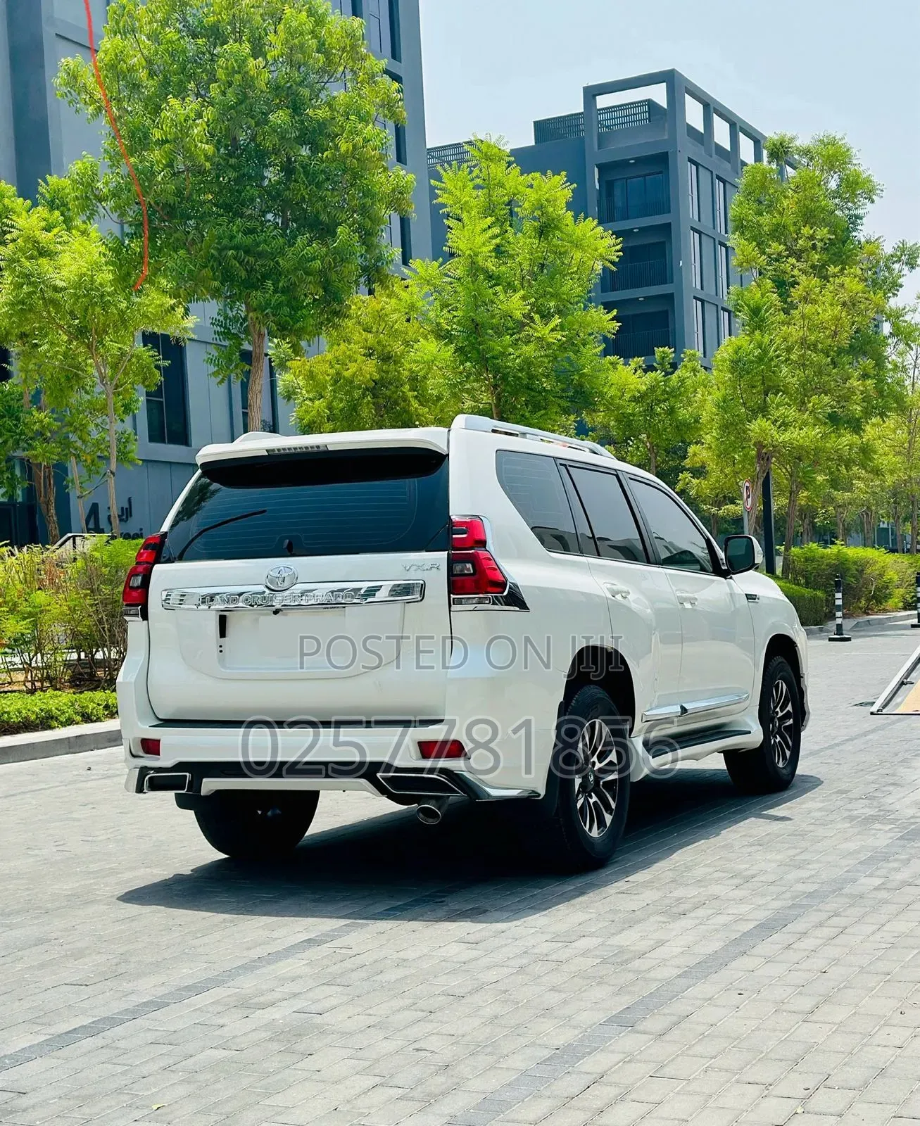Toyota Land Cruiser Prado 2.7 2019 White