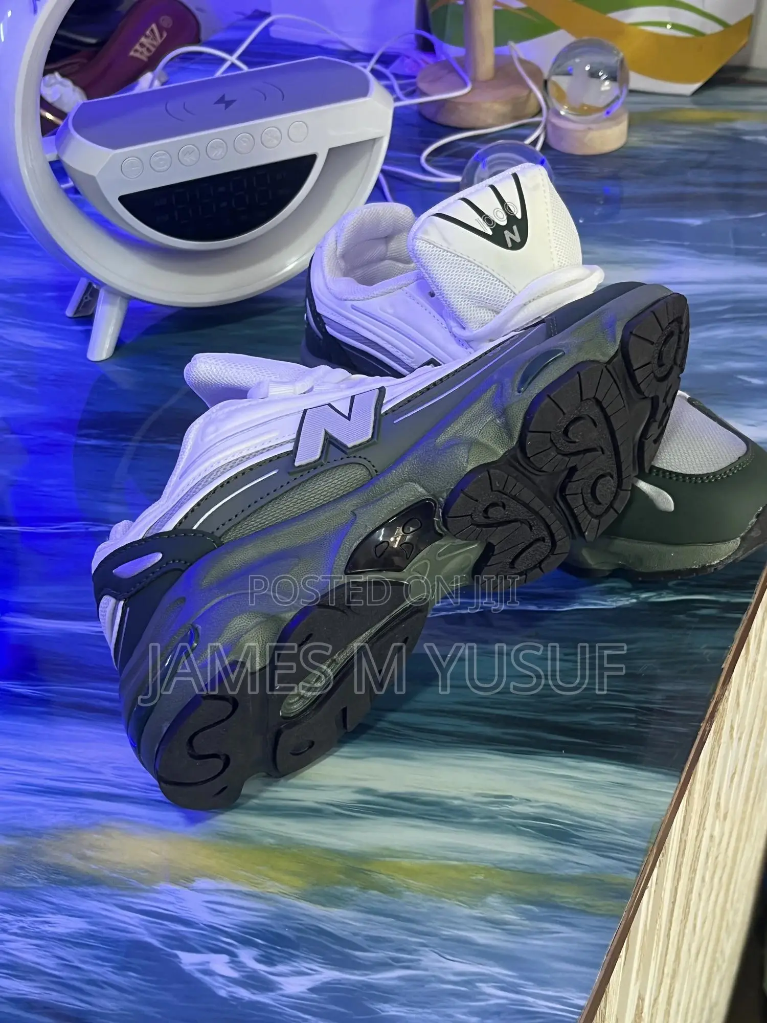 New Balance Sneaker