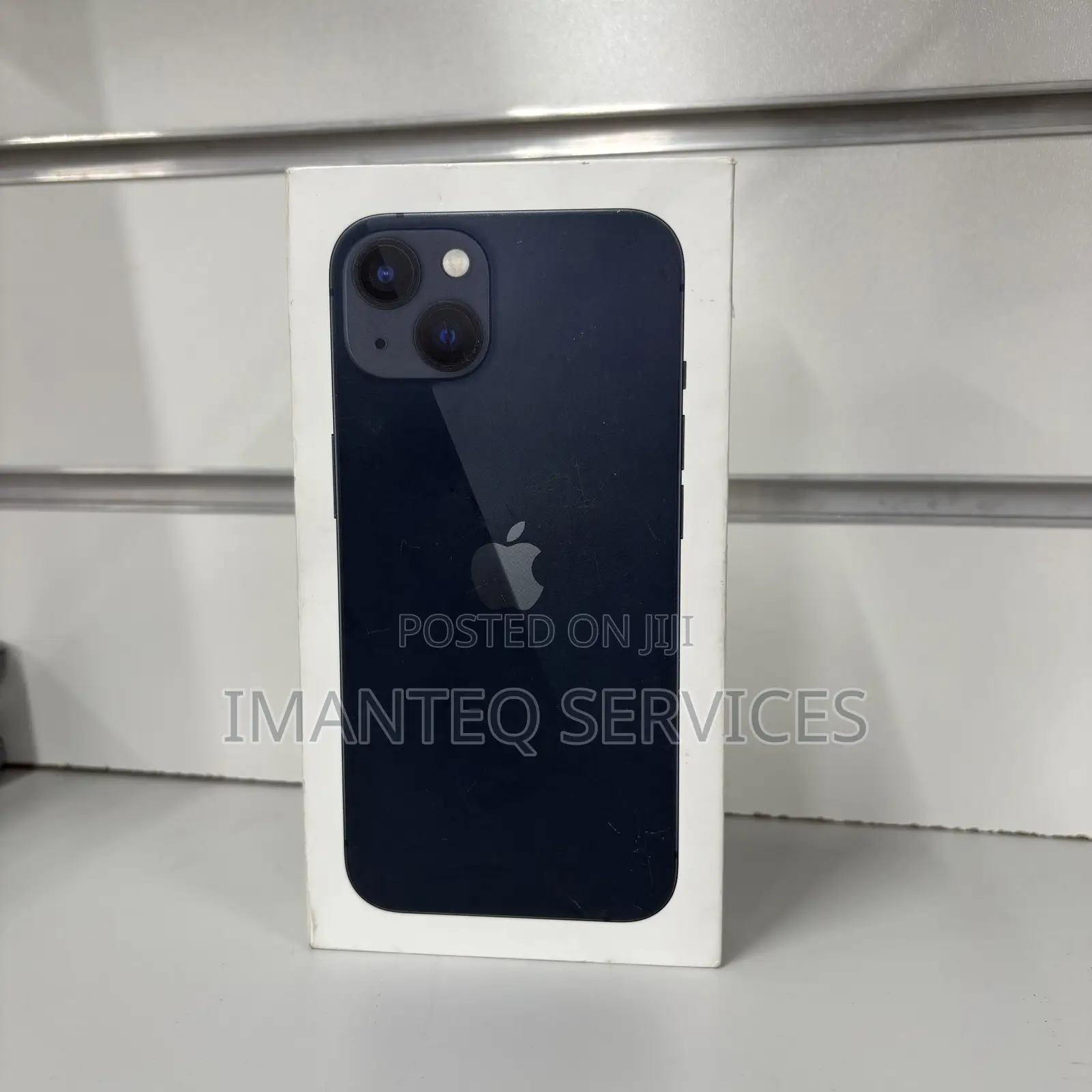 New Apple iPhone 13 128 GB Blue