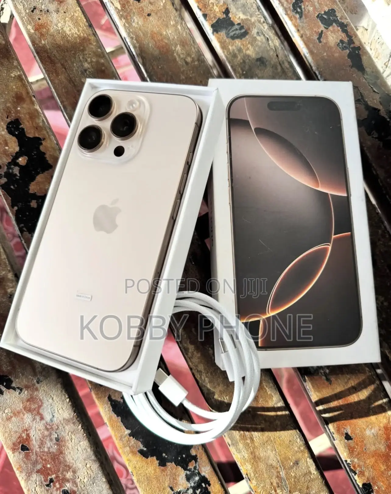 Apple iPhone 16 Pro Max 256 GB Gold