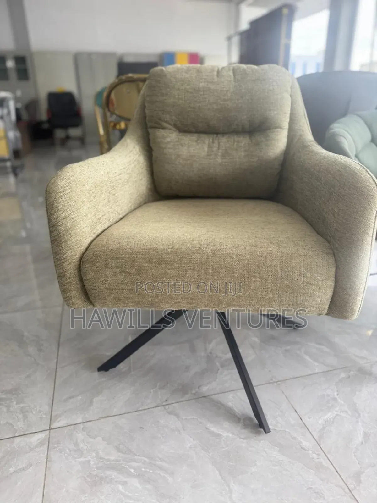Accent Rotating Chair