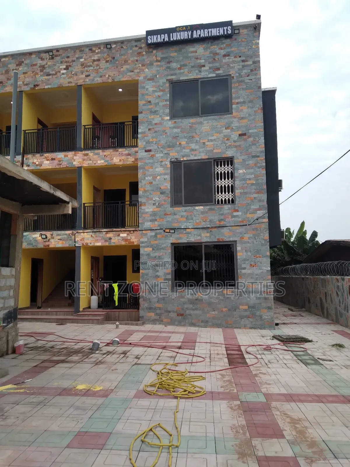 2bdrm Apartment in Ofankor for rent