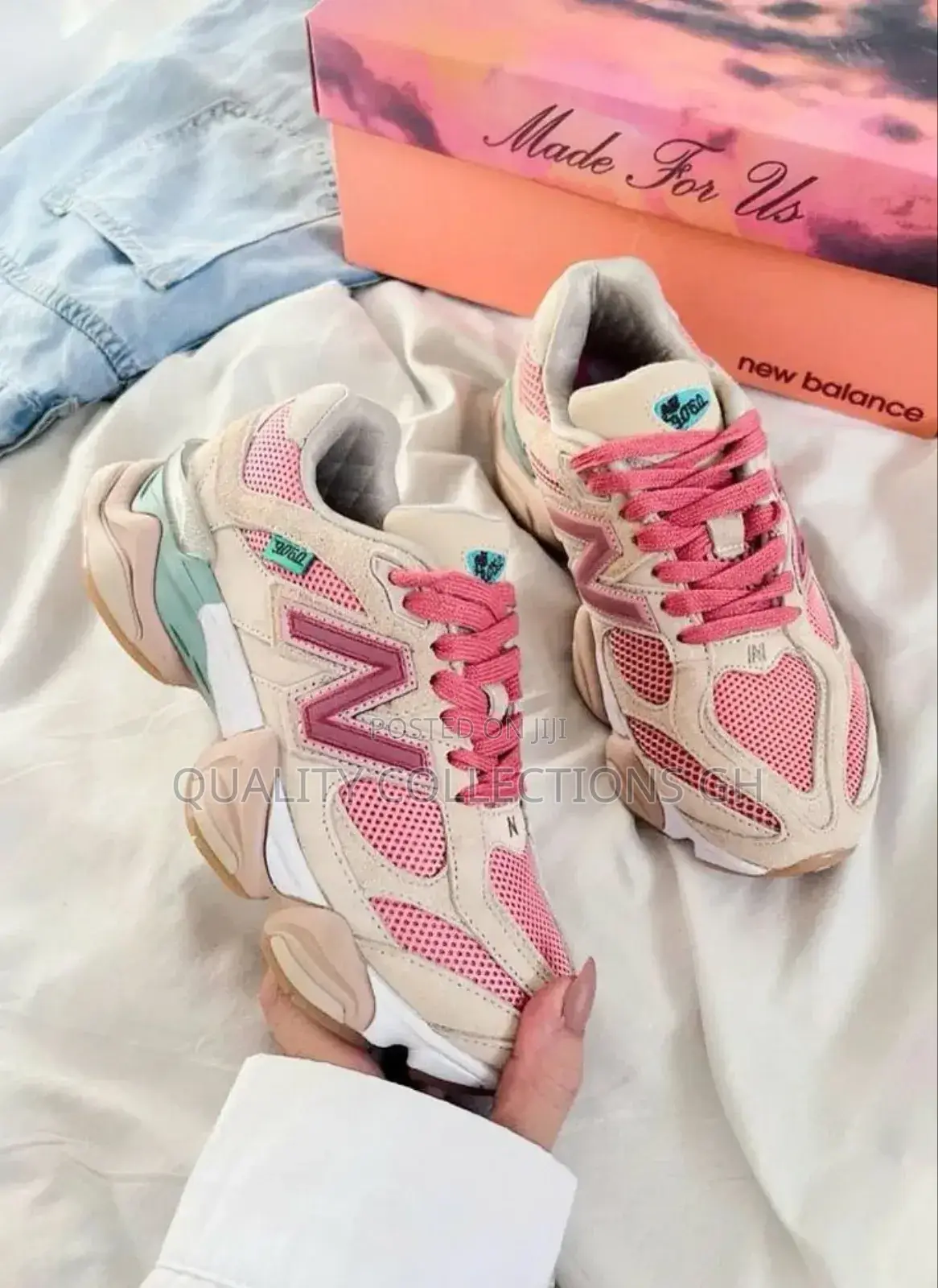 New Balance 1050 Pink
