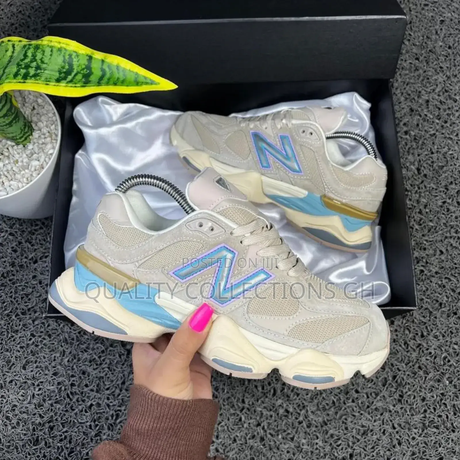 New Balance Pure Cream
