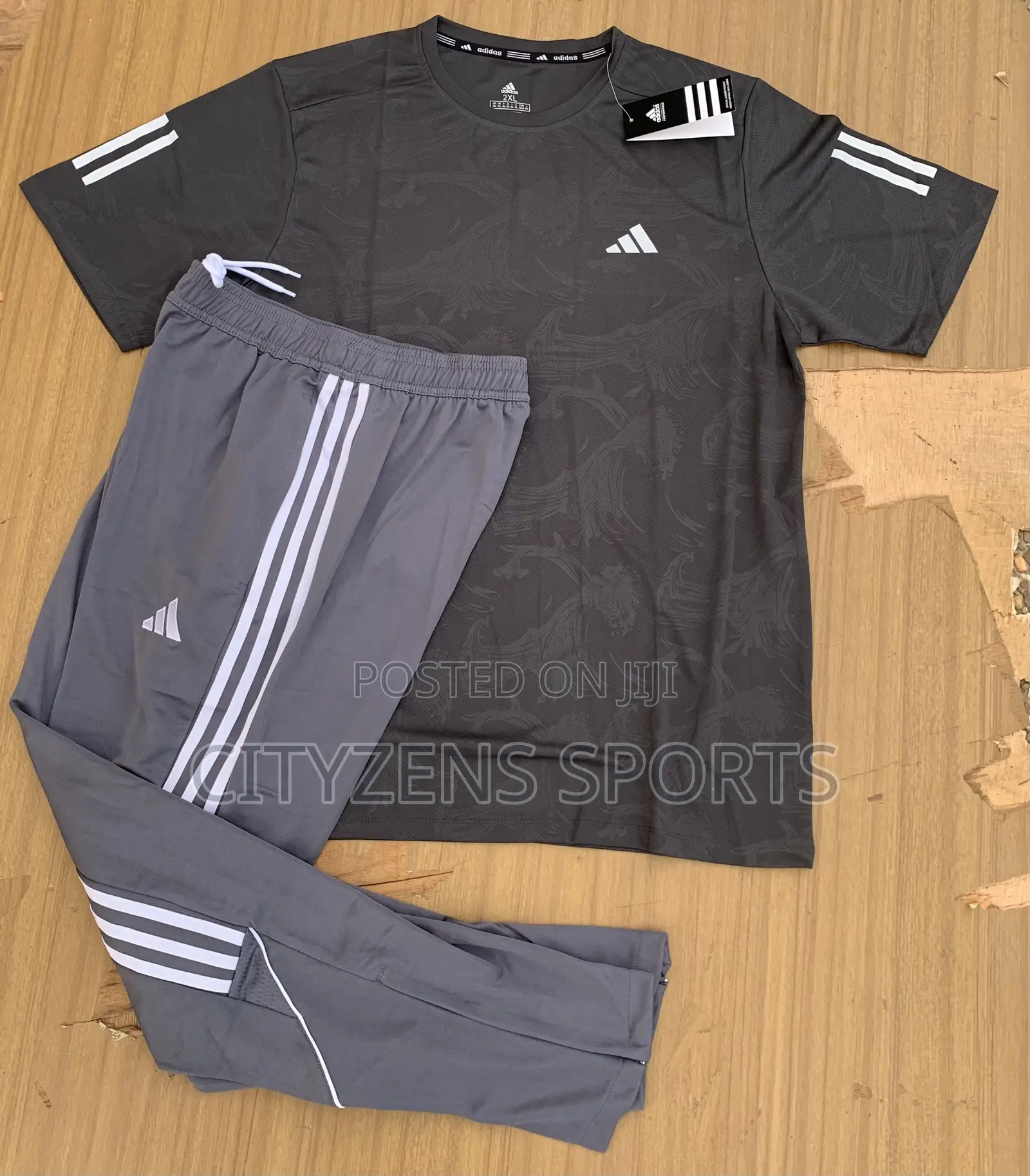 Adidas Ash Top and Down