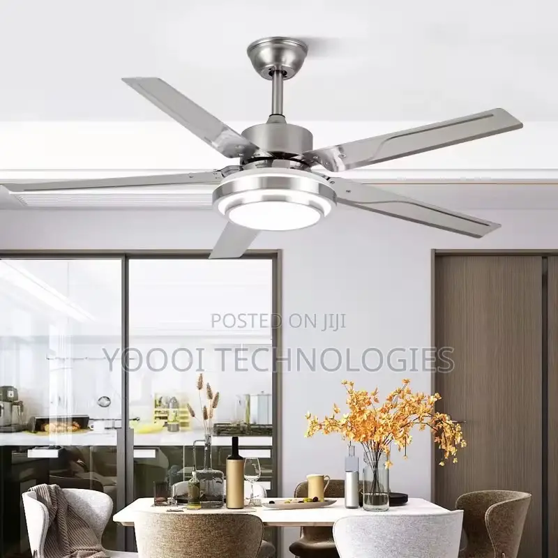 5 Blade Rustproof Fan Light