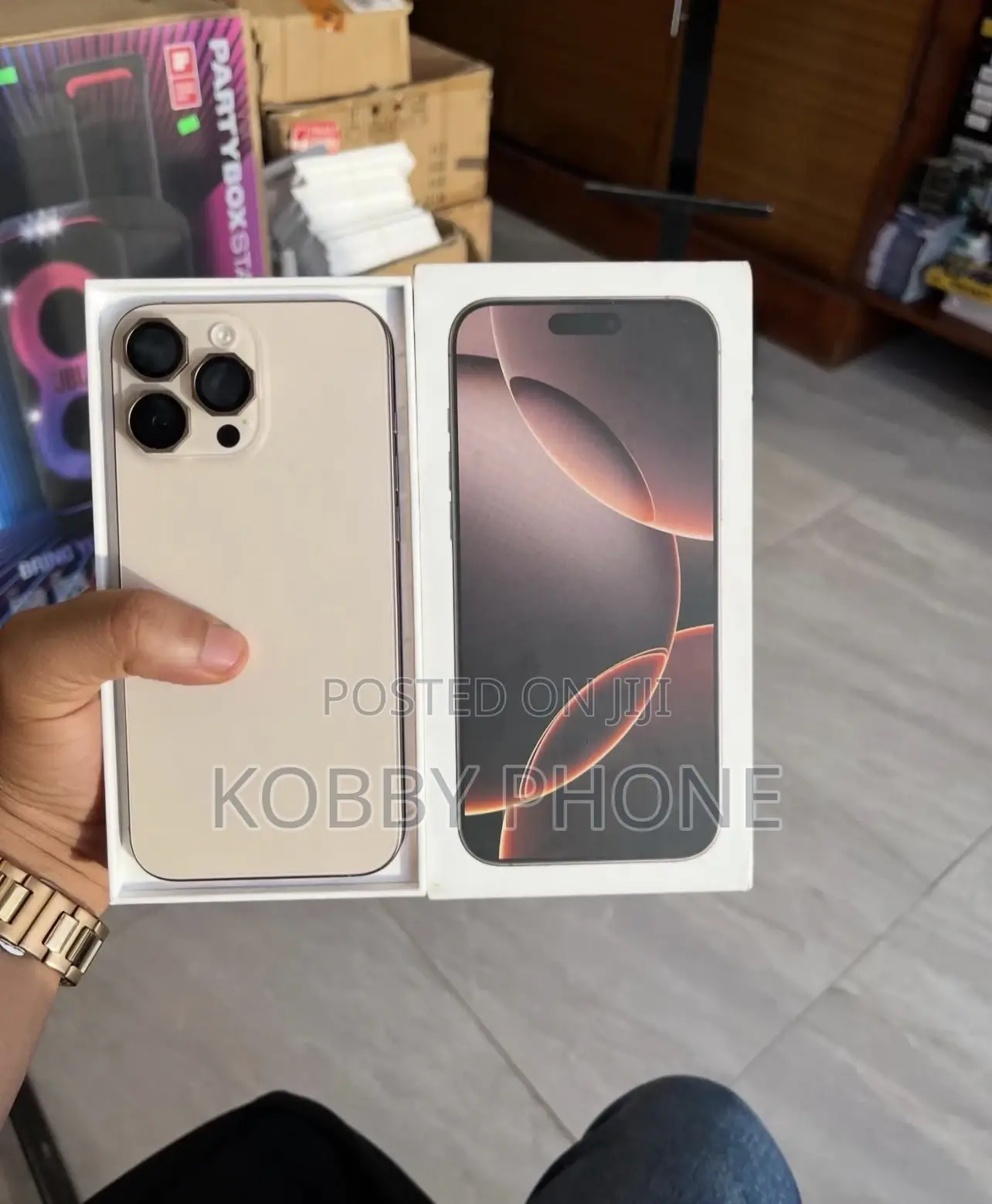 Apple iPhone 16 Pro Max 256 GB Gold
