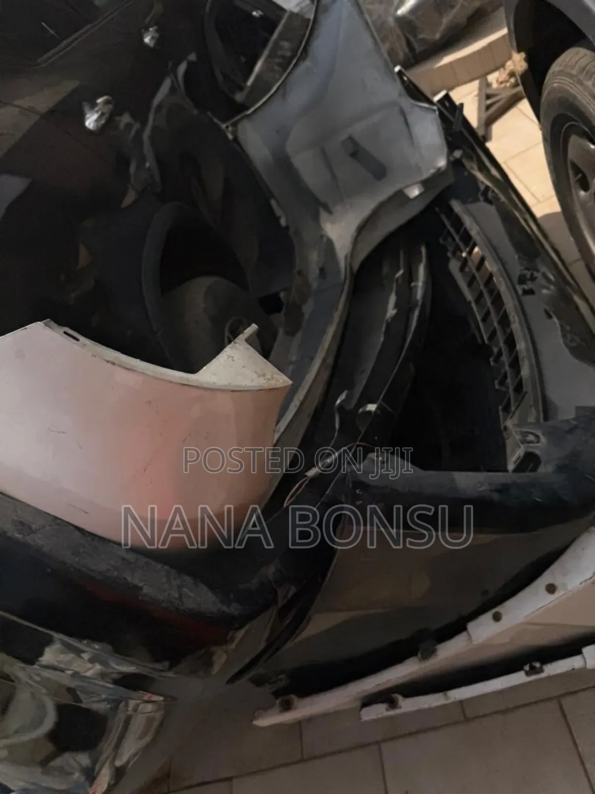 Toyota Voxy Back Bumpers