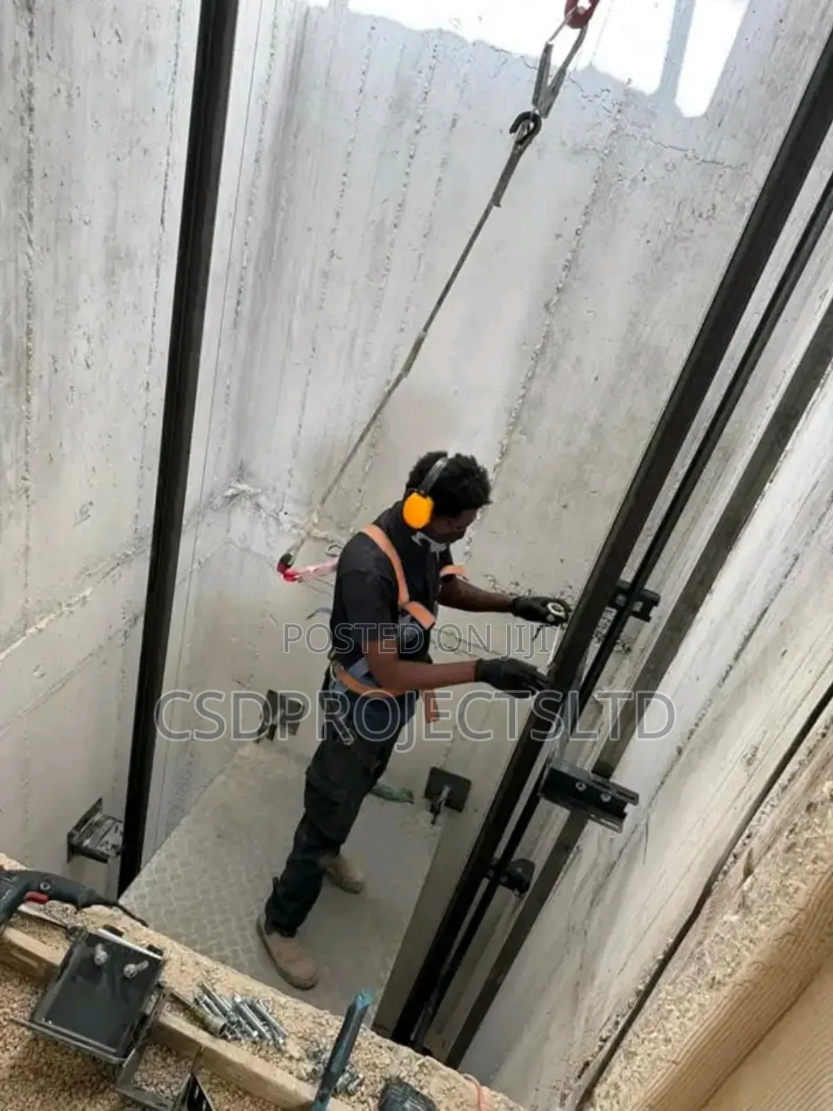 Excellent Elevator Engineer