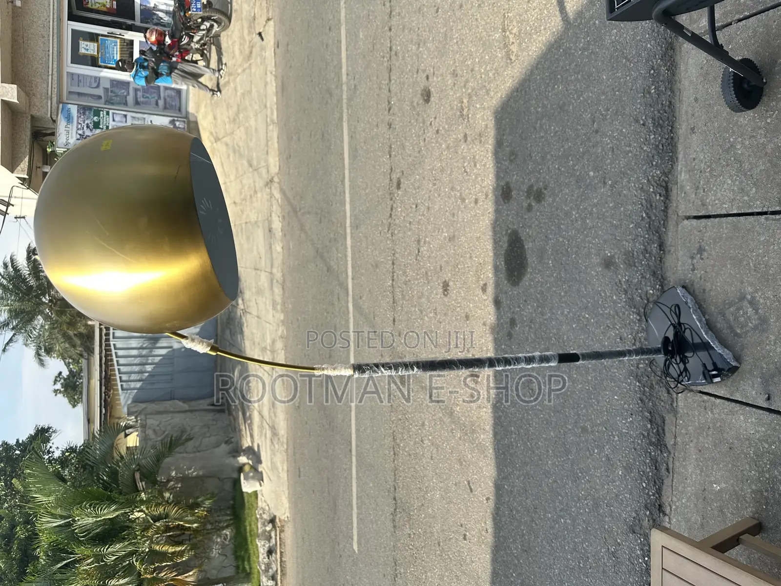 Modern Gold Floor Lamp – Stylish