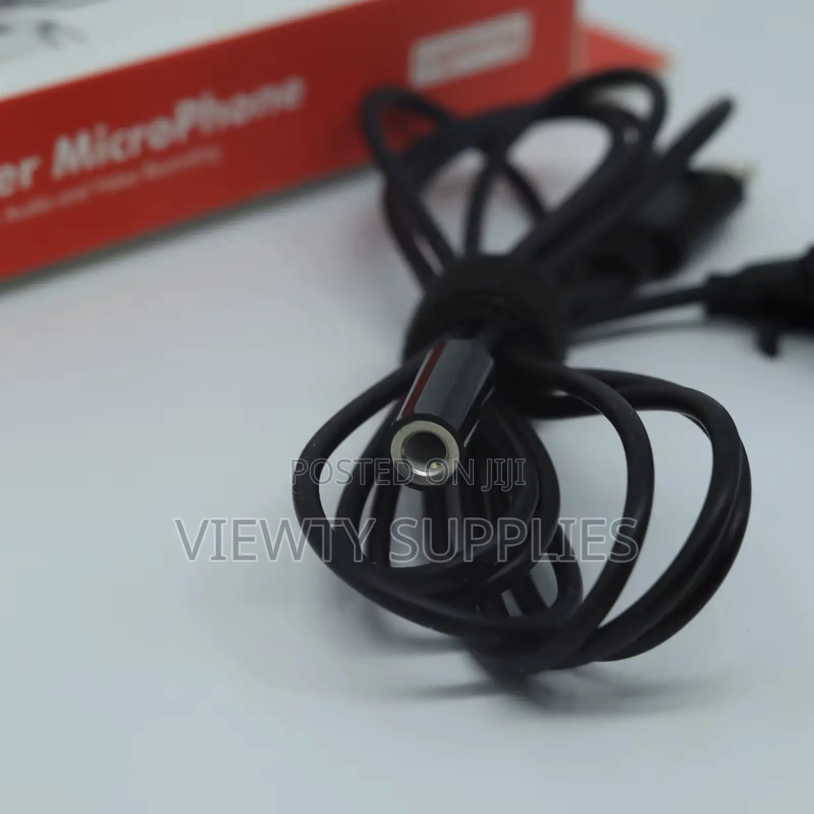 Mini Clip-on Lapel Lavelier Microphone for iPhone