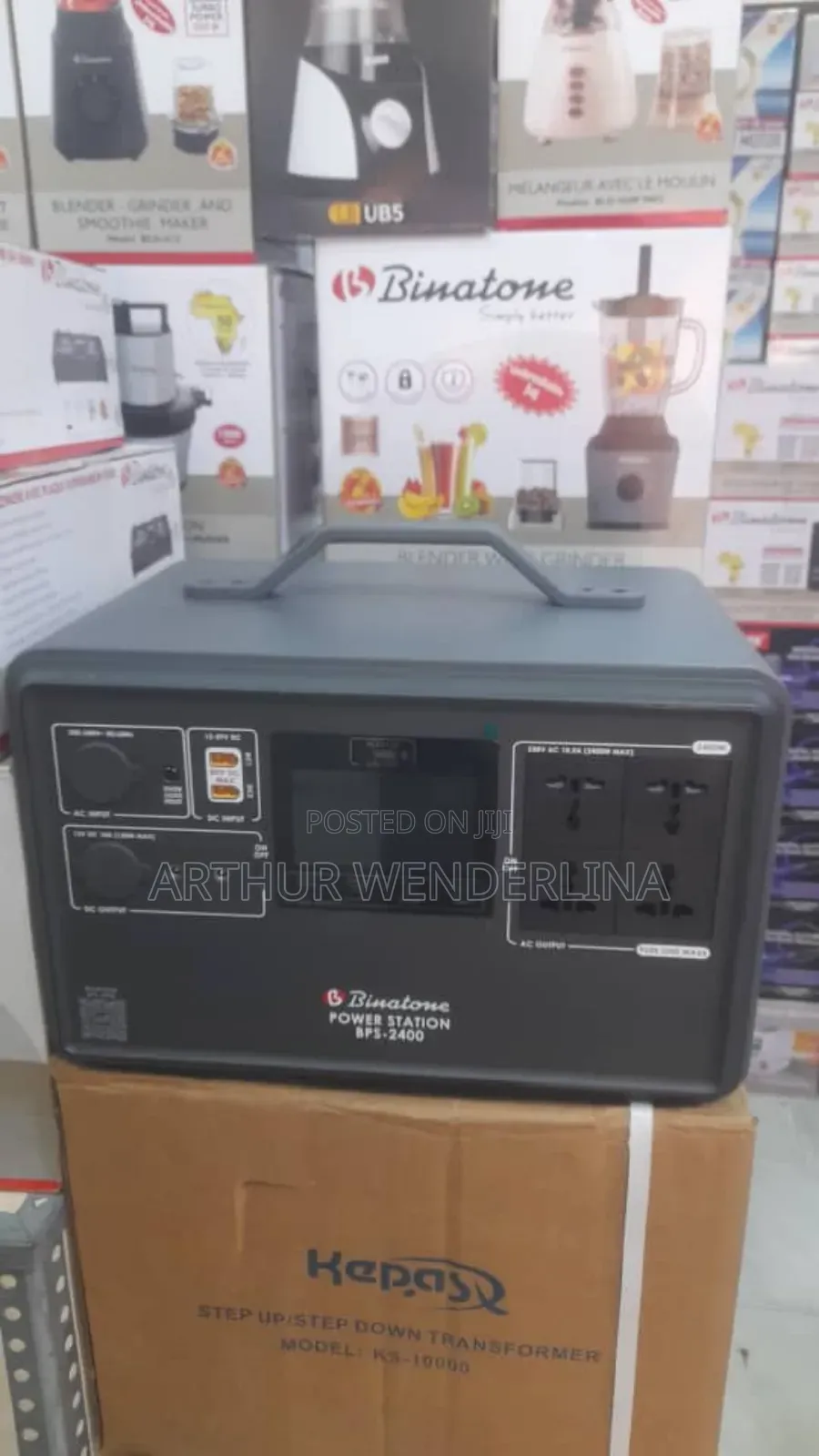 Binatone Portable Plug Play Power Station Pro With Solar Charging .