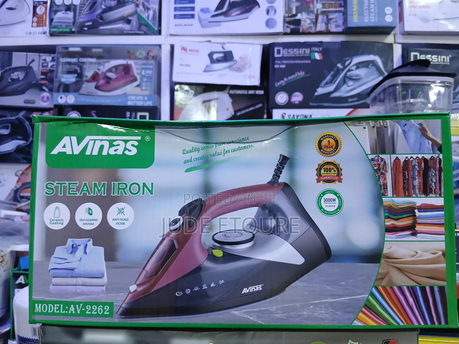 Avinas Steam Iron