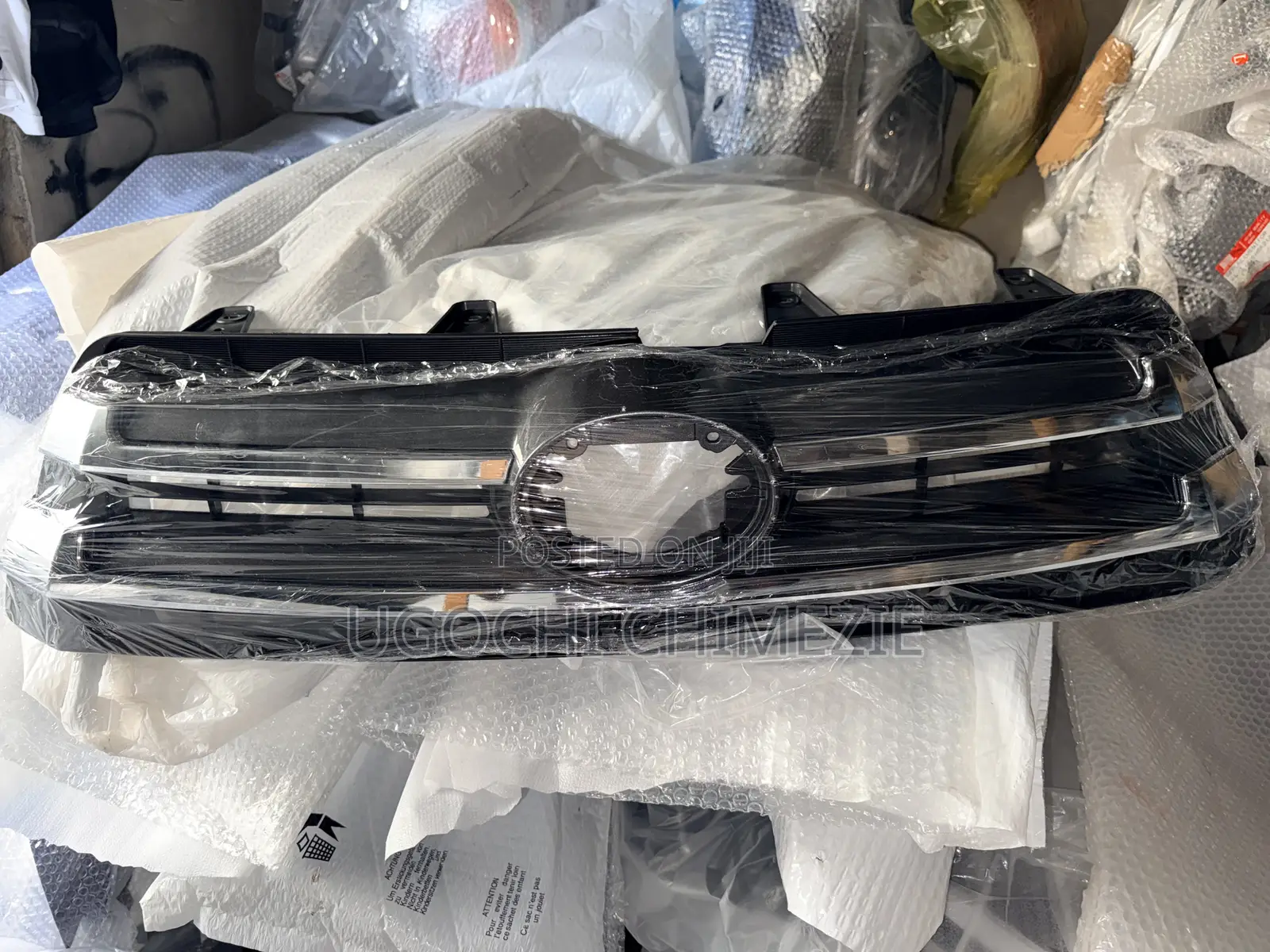 Toyota Highlander2016 /2017/2018/2019 Top Grille/Shells
