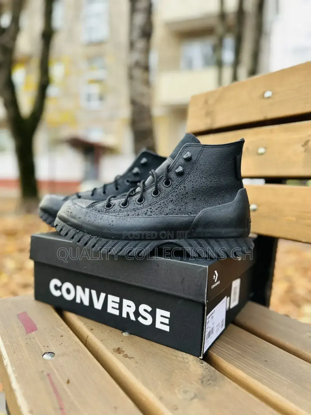 Converse Black Sneaker