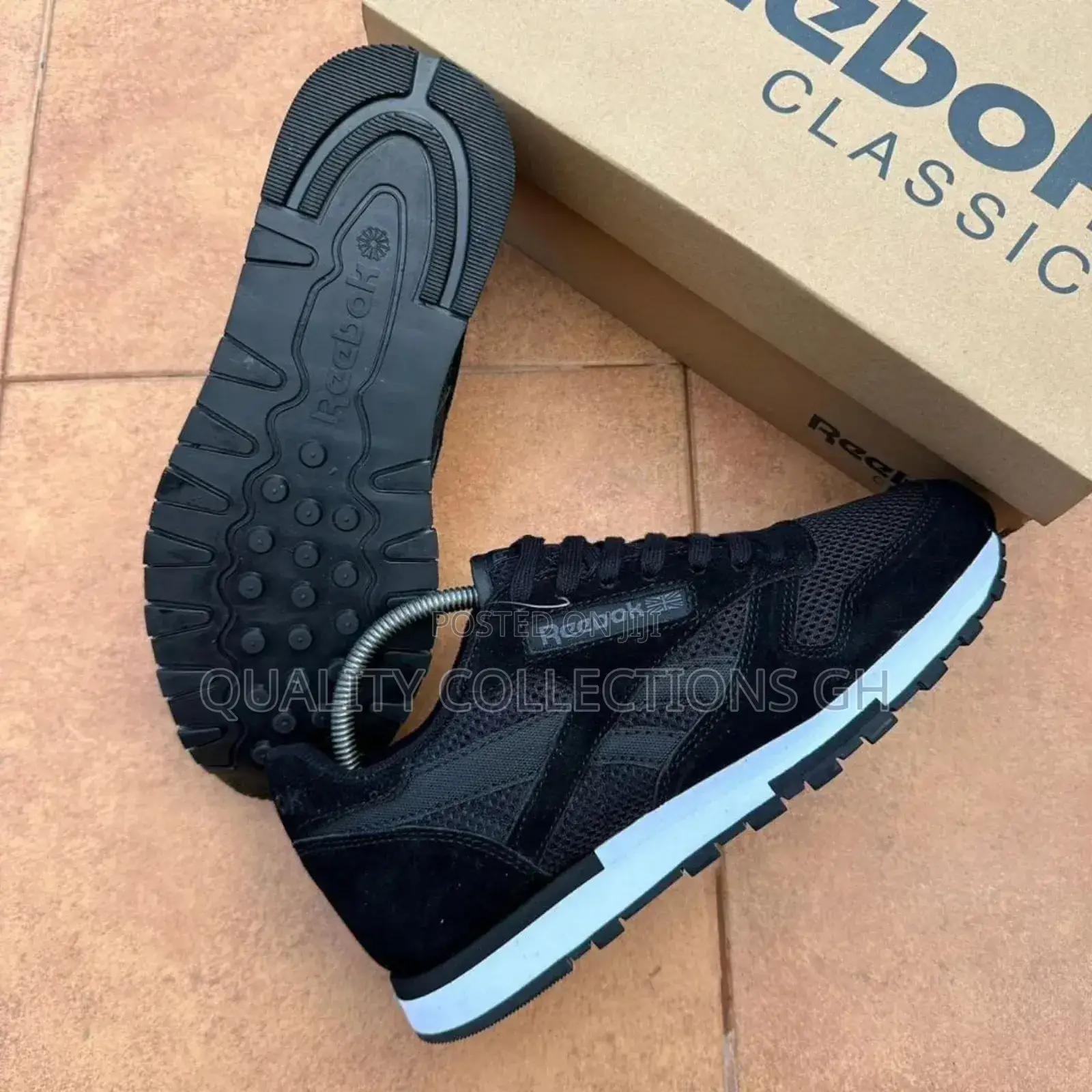 Reebok Classic Unlimited
