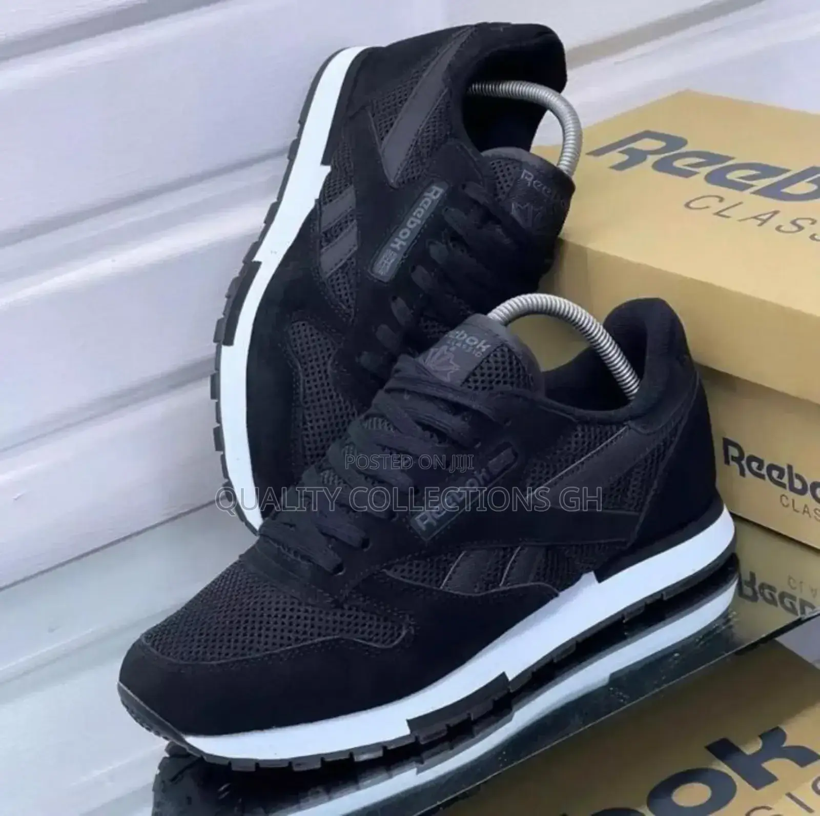 Reebok Classic Unlimited