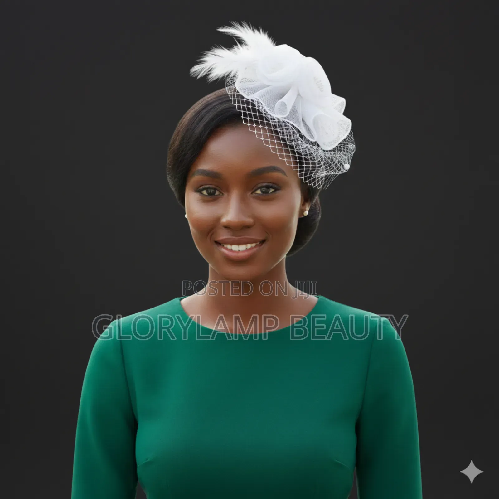 Elegant White Fascinator Hat–Hair Clip For Weddings And Formal Events