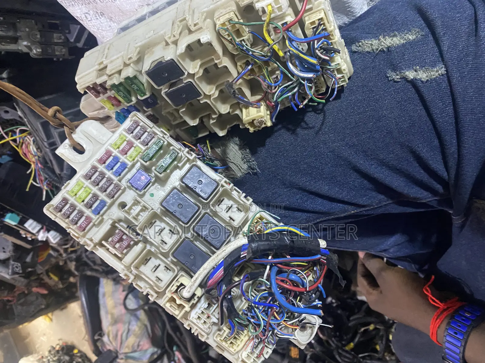 Mitsubishi Mirage Fusebox