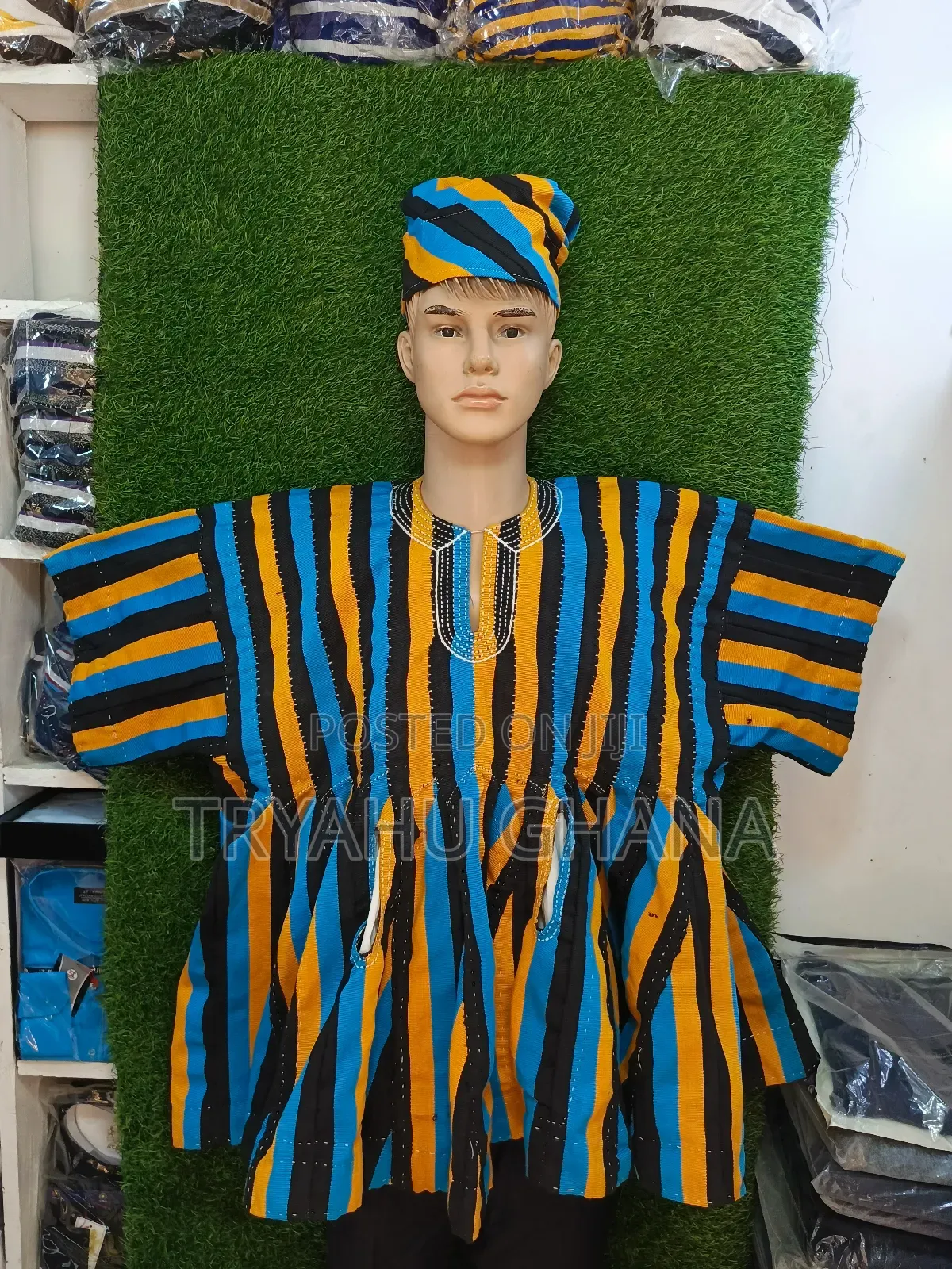 High-quality Handwoven Smocks – Northern Ghana Traditional Wear