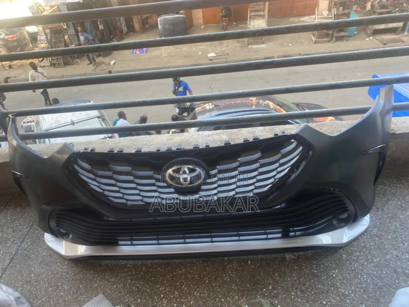 Toyota Highlander Sports 2020 Front Bumper Complete