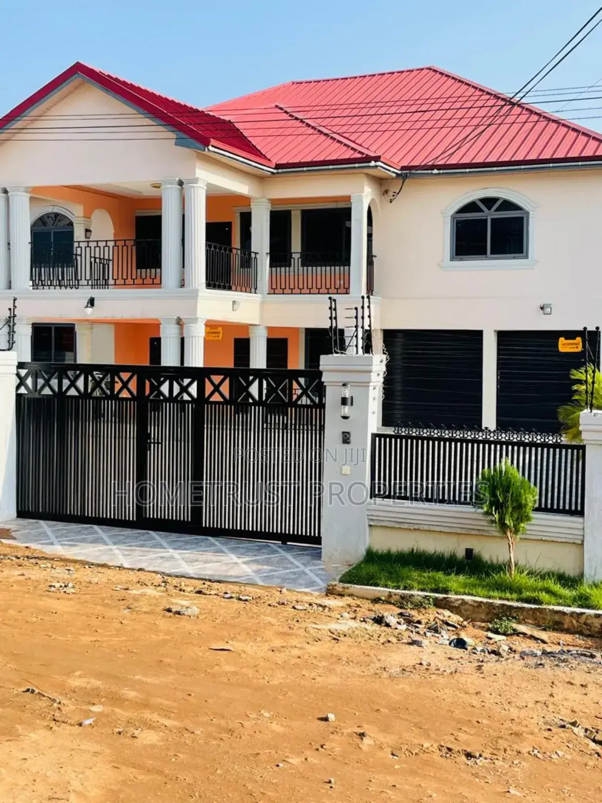 6bdrm House in Hometrust Properties, Ablekuma for sale