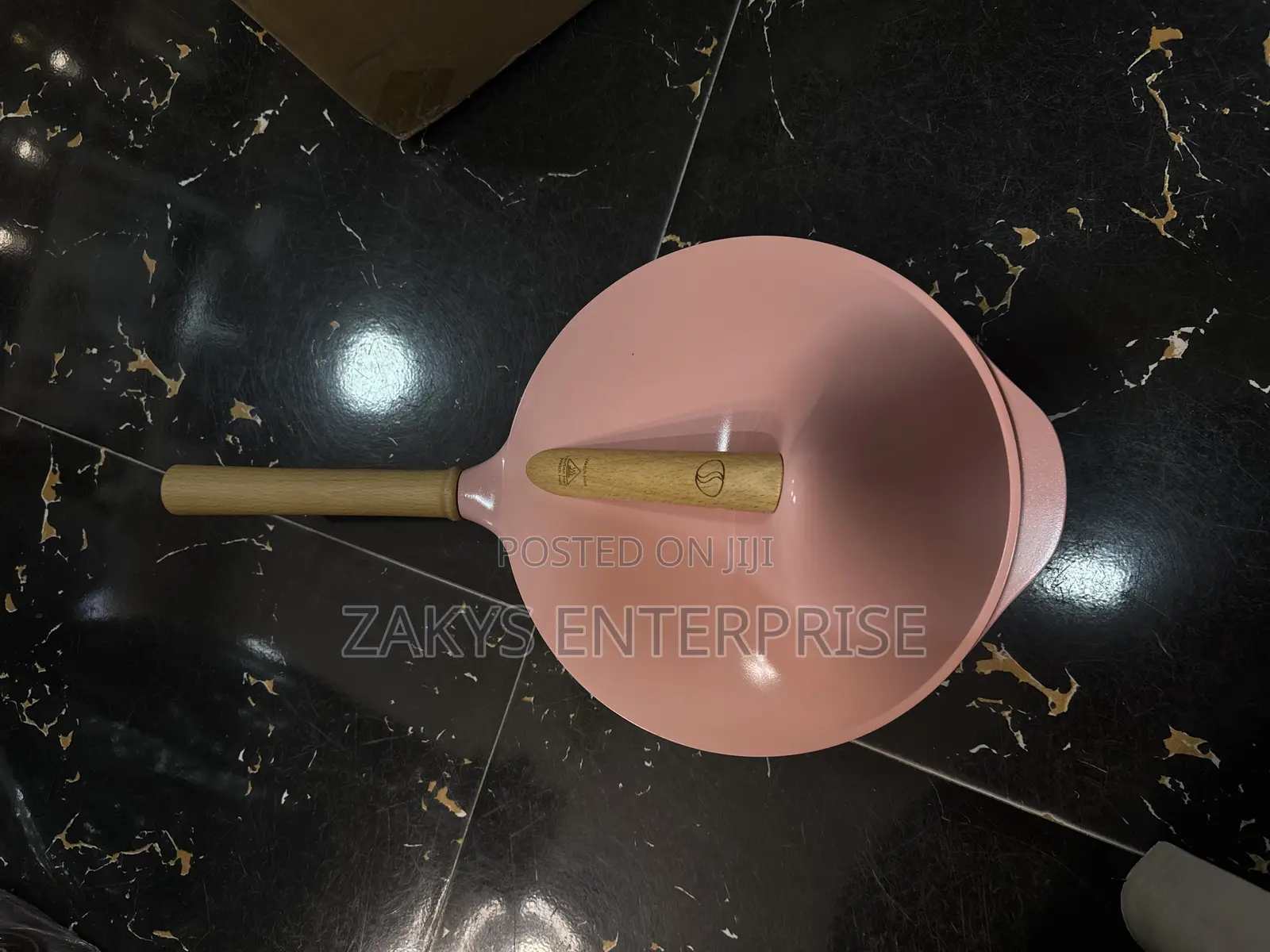 The Swiden Smooth Fry Pan