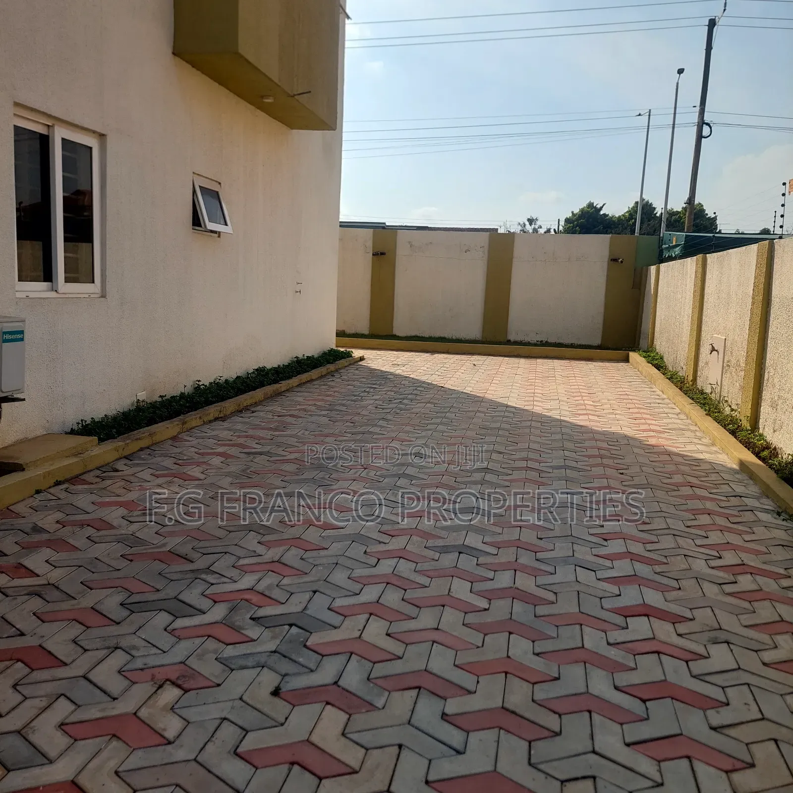 4bdrm House in Kg.Franco Properties, Spintex for sale
