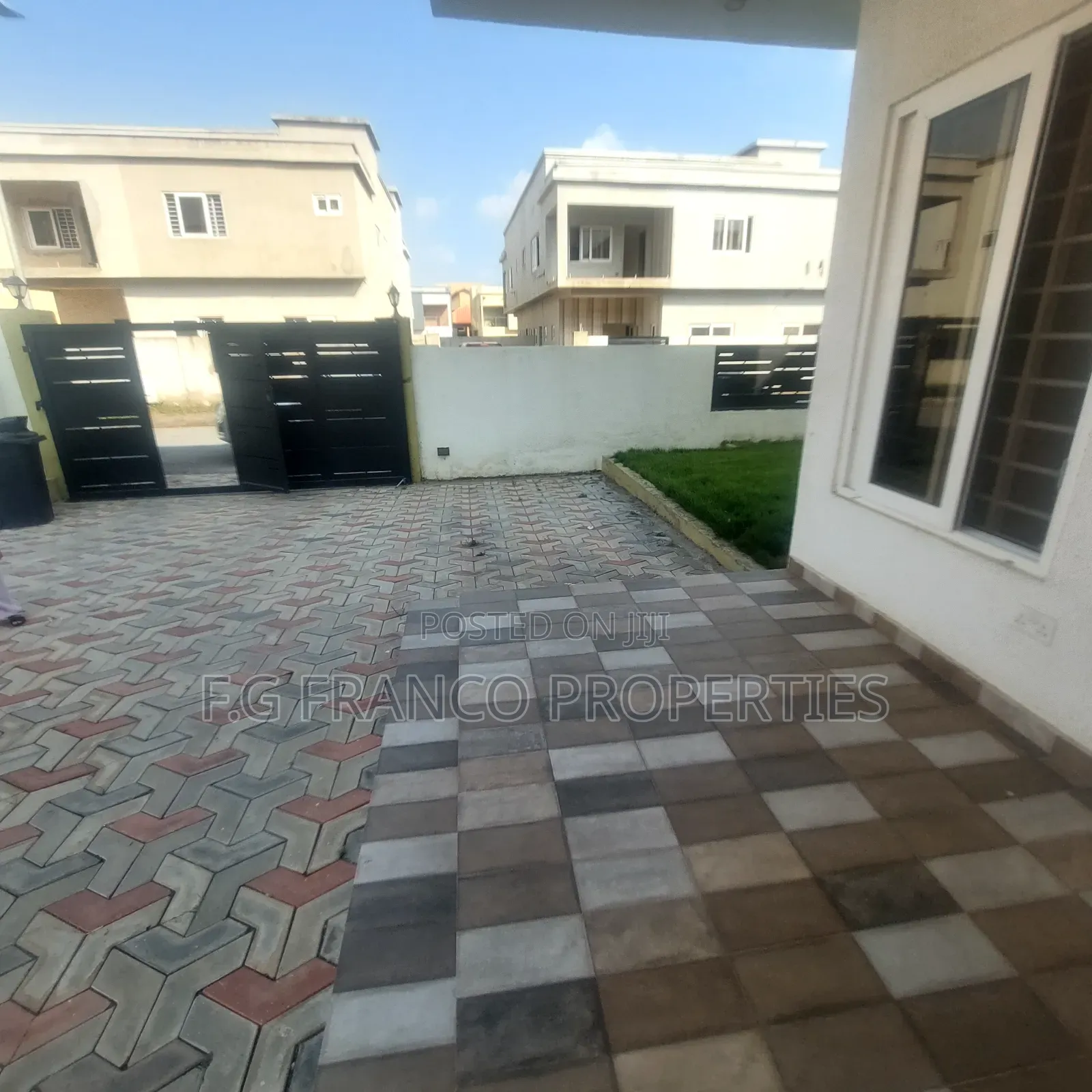 4bdrm House in Kg.Franco Properties, Spintex for sale