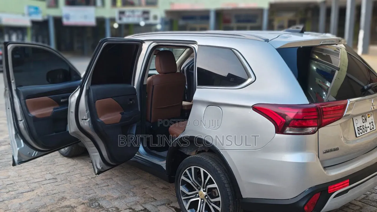 Suv Available for Rentals Mitsubishi Outlander Rent Now!