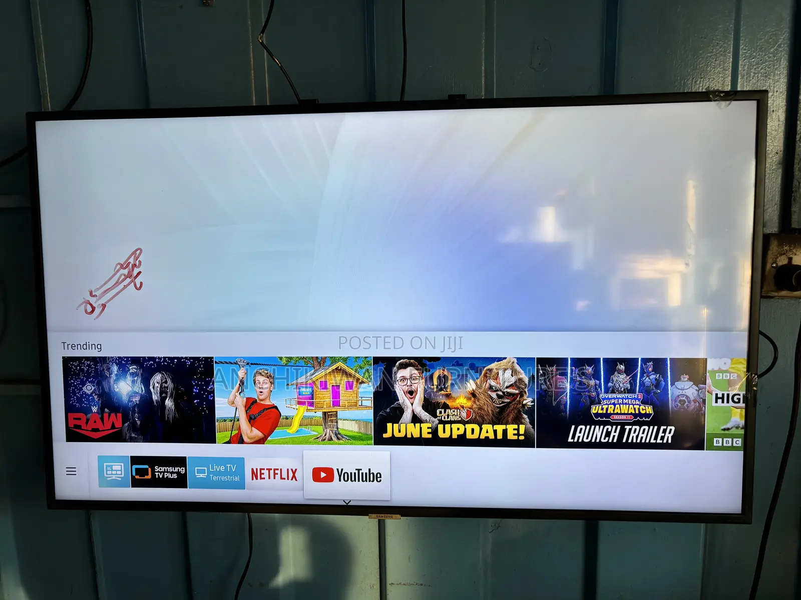 Samsung 40 Inches Smart,Digital Satellite ,(Cash on Delivery)