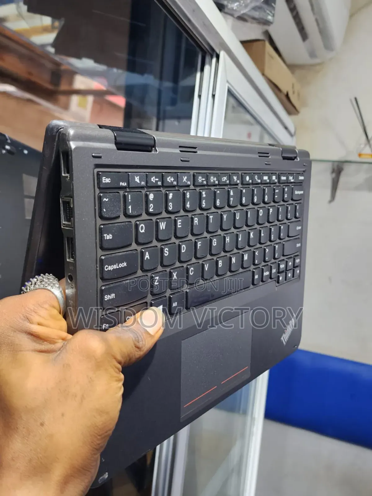 New Laptop Lenovo LOQ 15ARP9 4GB Intel SSD 128GB