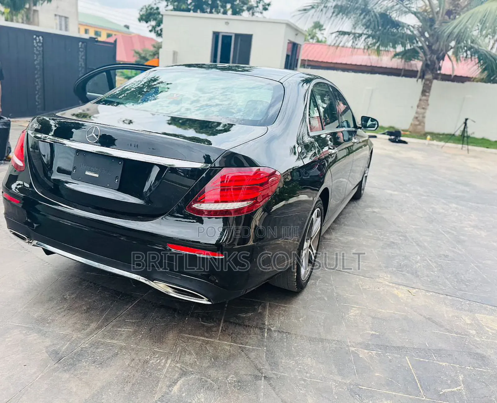 Mercedes-Benz E300 Available for Rentals Book Now!