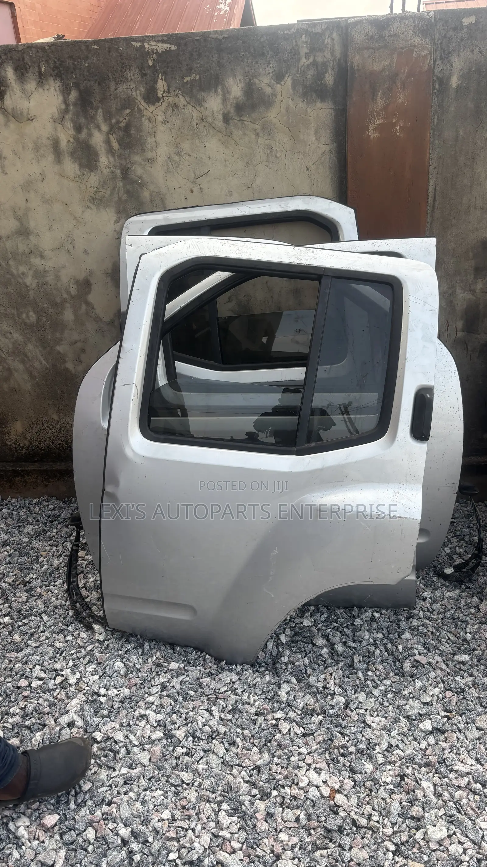 Nissan Xterra 2008,2009,2010,2012 Doors And Fenders Available