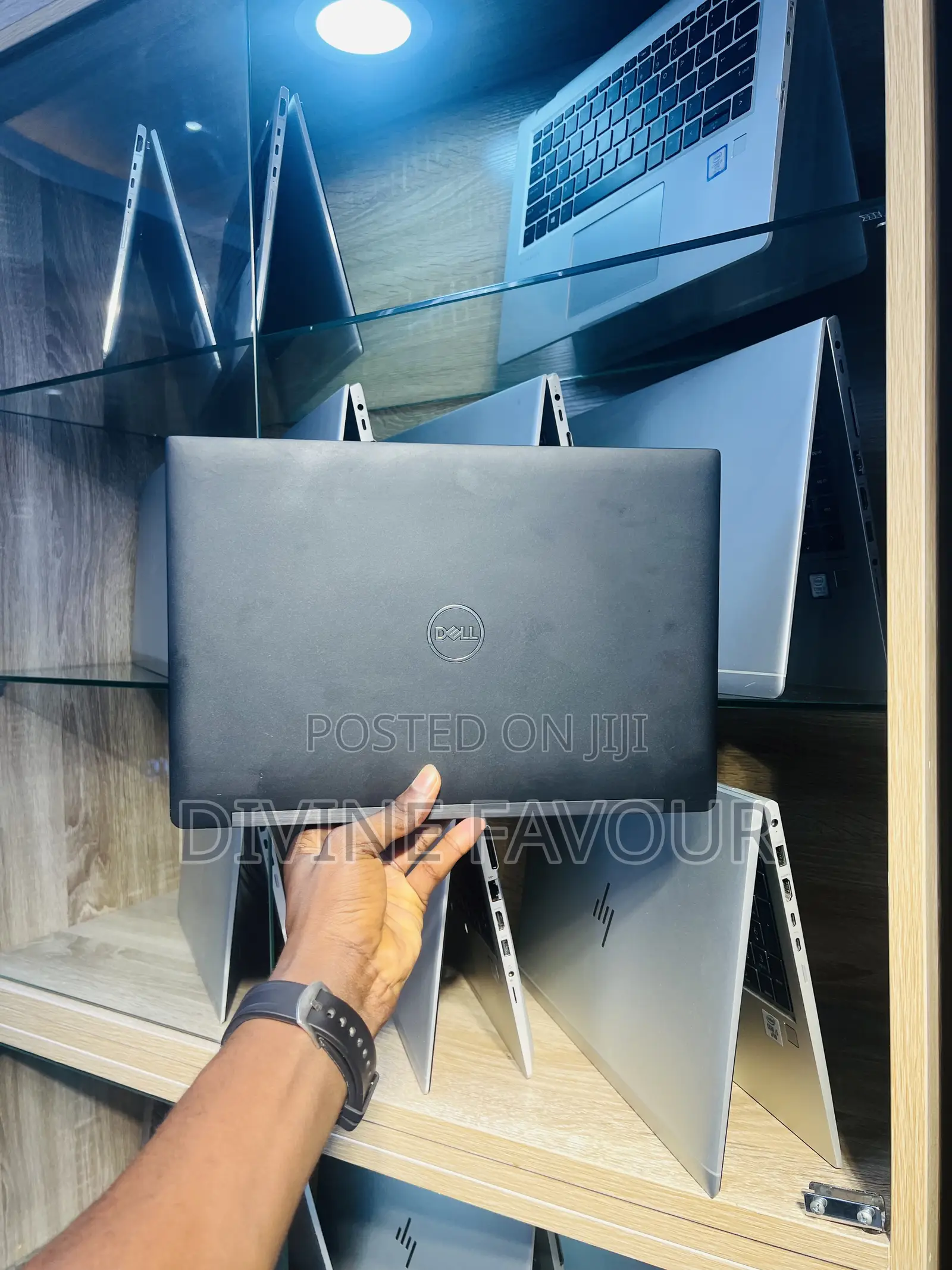 Laptop Dell Latitude 7390 8GB Intel Core I7 SSD 256GB