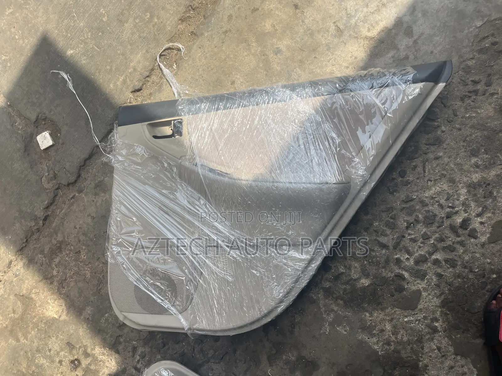 Toyota Corolla 2003 2004 2005 2006 2007 2008 Inside Door Card