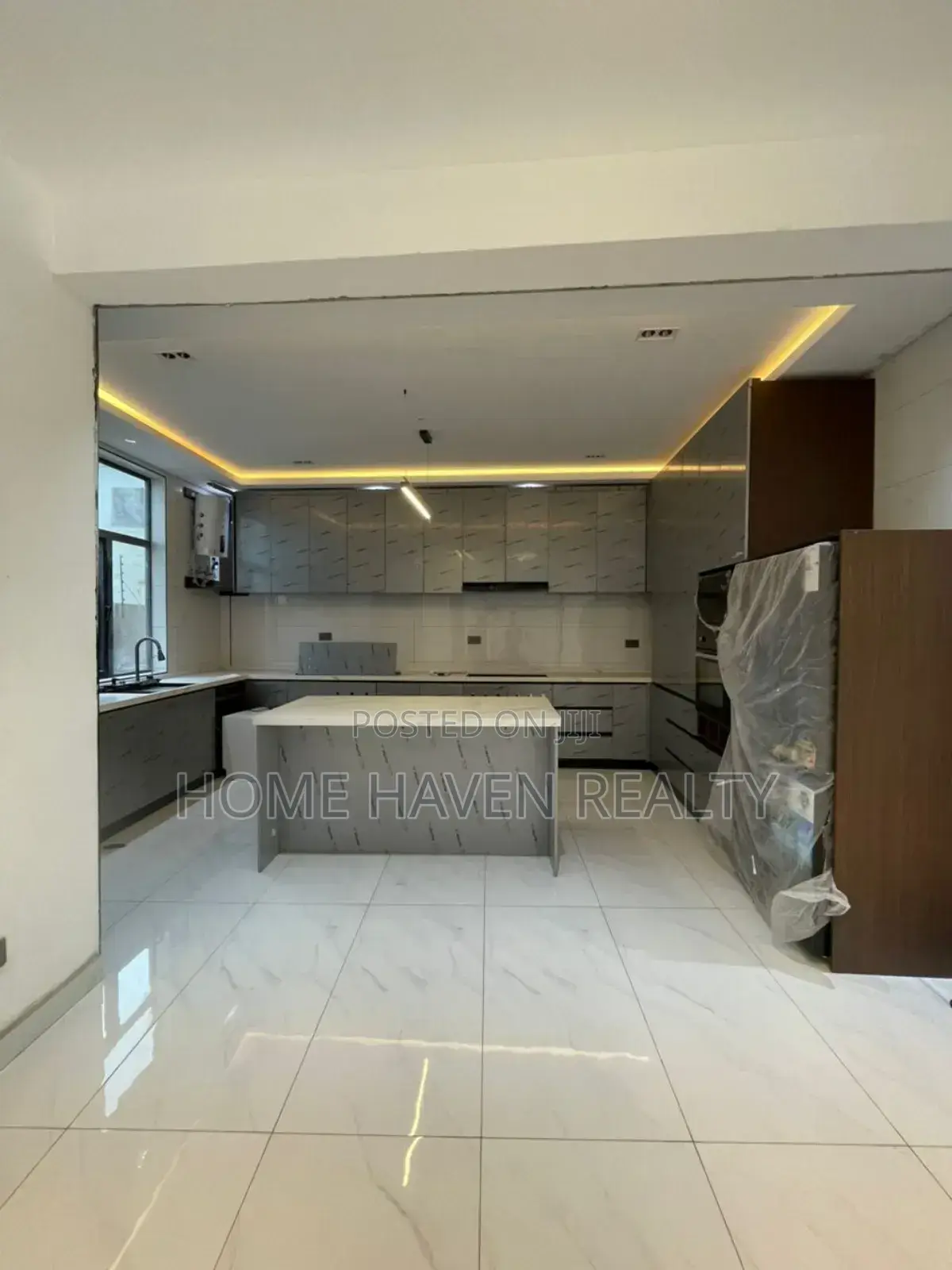 5bdrm House in Oyarifa for sale