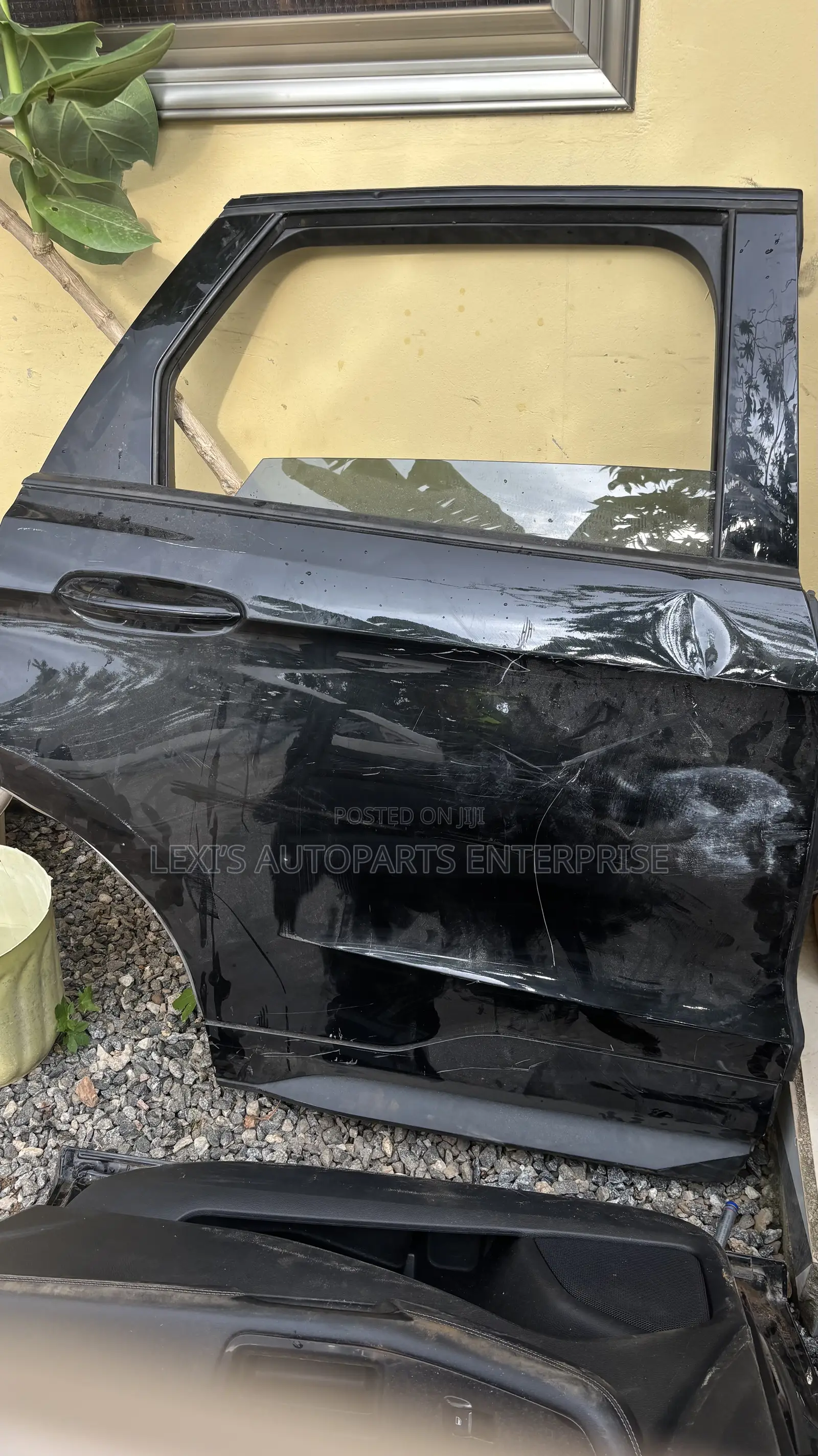 Ford Edge 2018,2019,2020,2022,2024 Doors Available