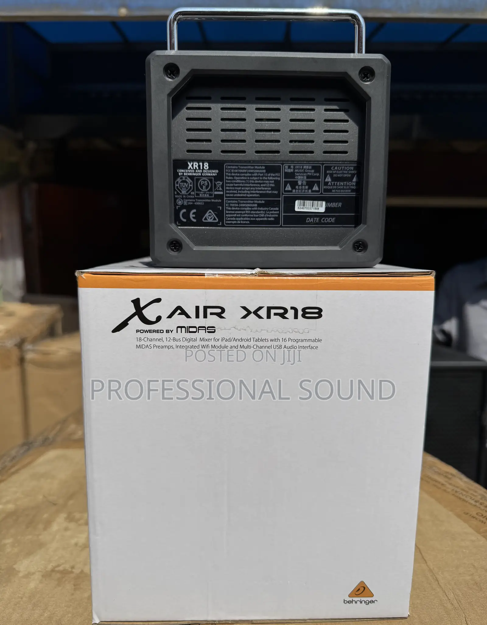 Behringer X Air Xr18 18-Channel Digital Mixer.