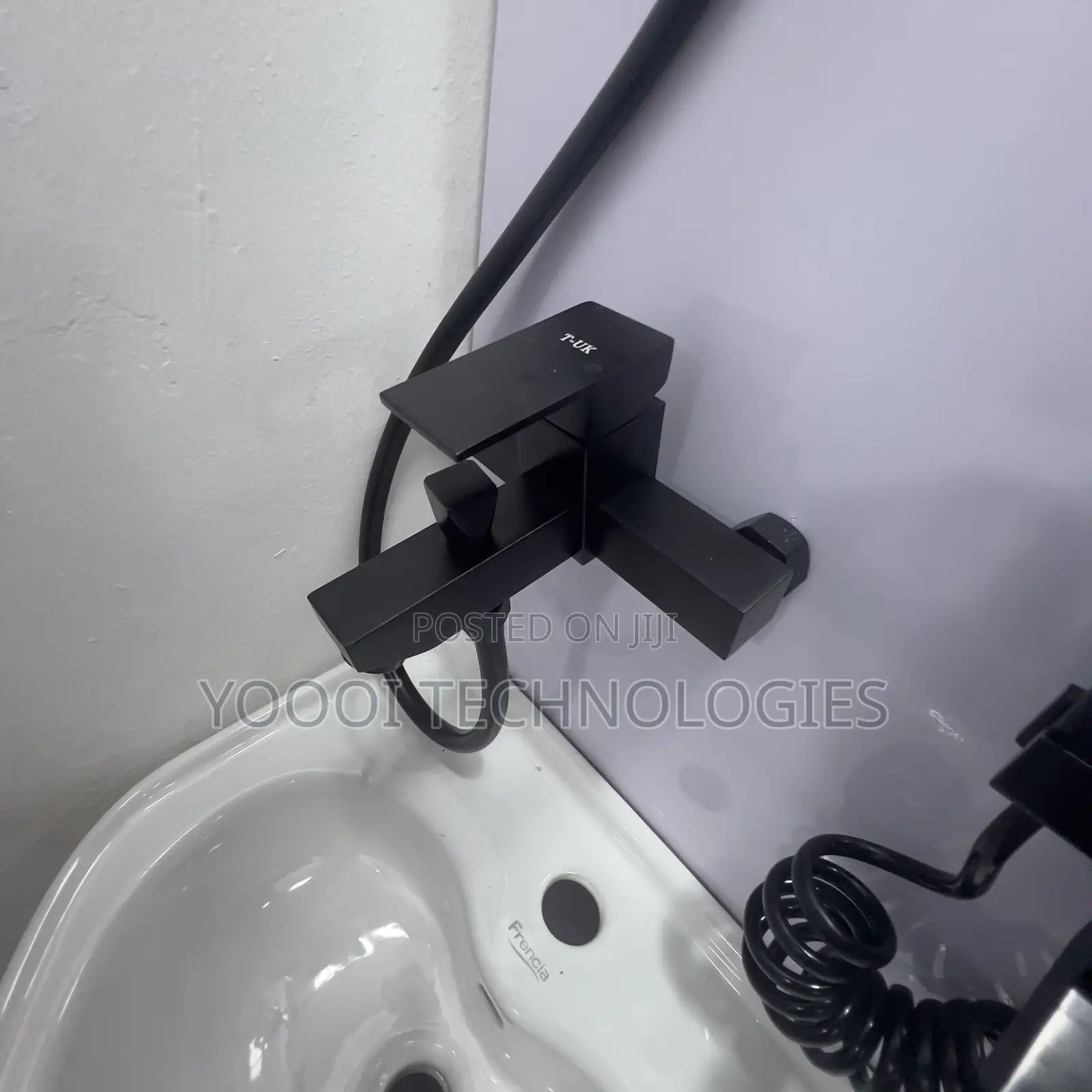 Matte Black Telephone Shower