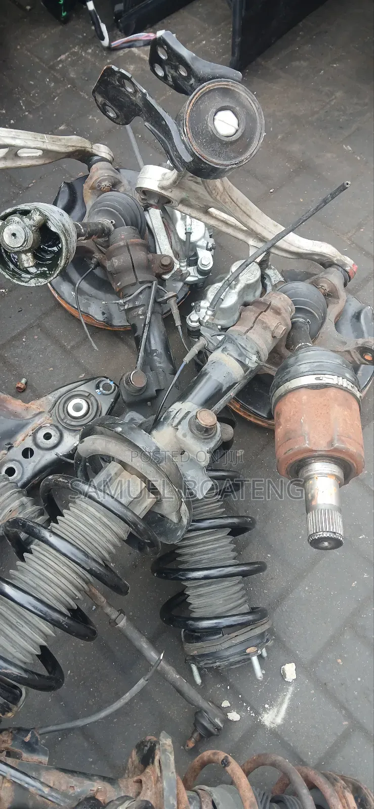 Honda Pilot 2019 to 2020 Front and Back Shocks and Hub