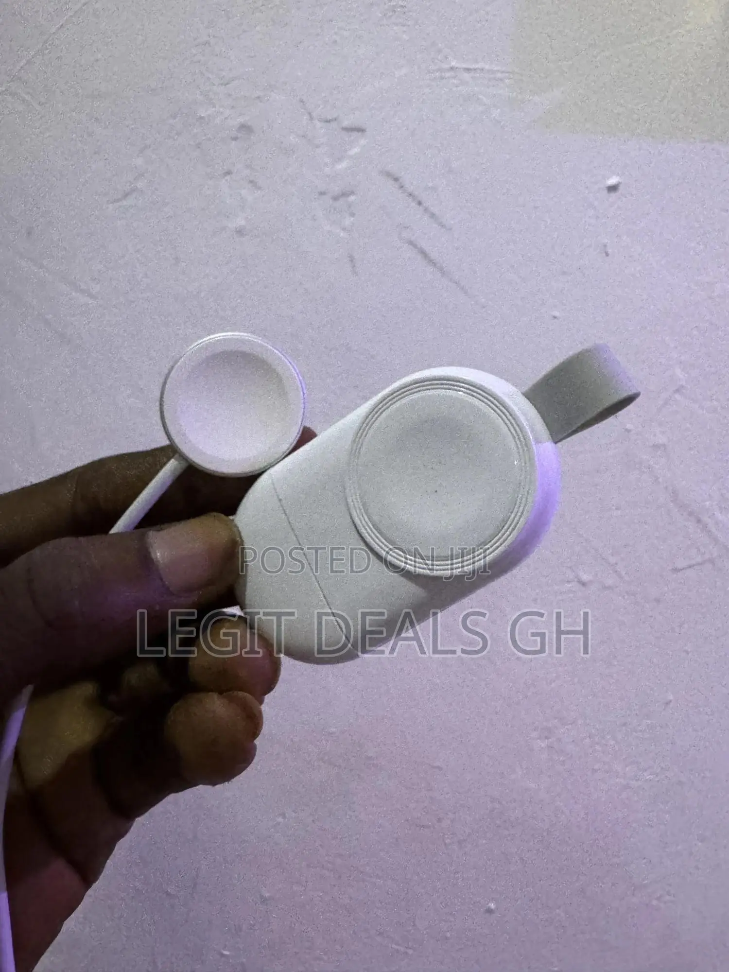 Series Watch Charger