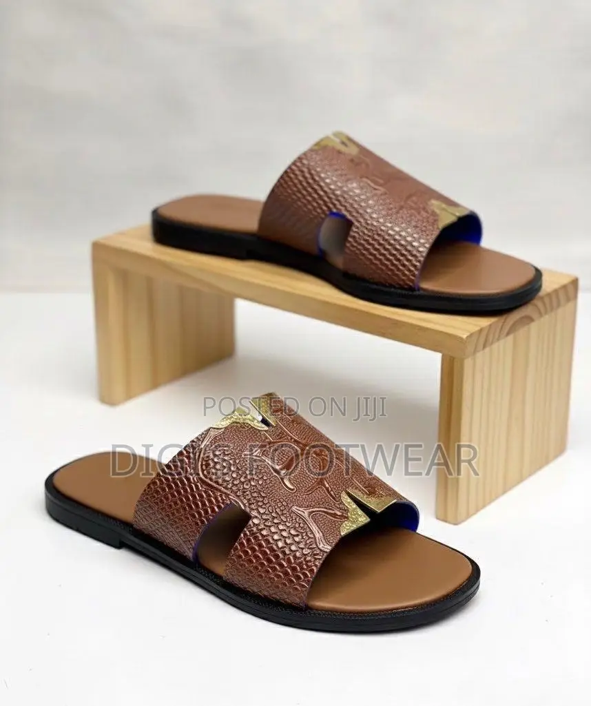 Brown Hermes Croc Leather Slippers With Crown
