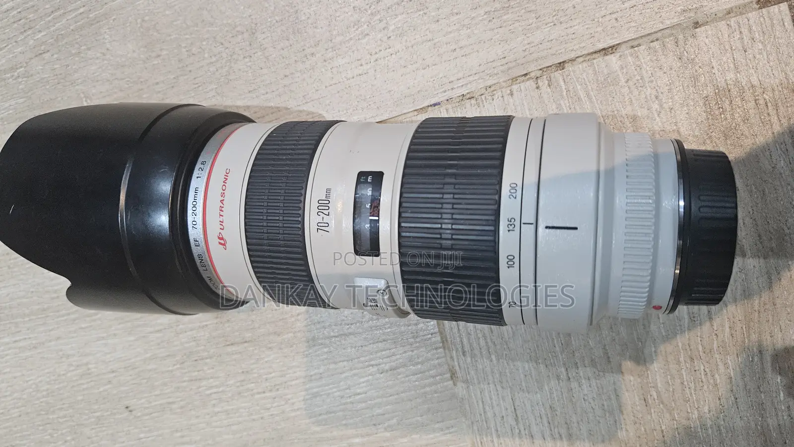 Canon 70-200mm F/2.8 L Usm Lens