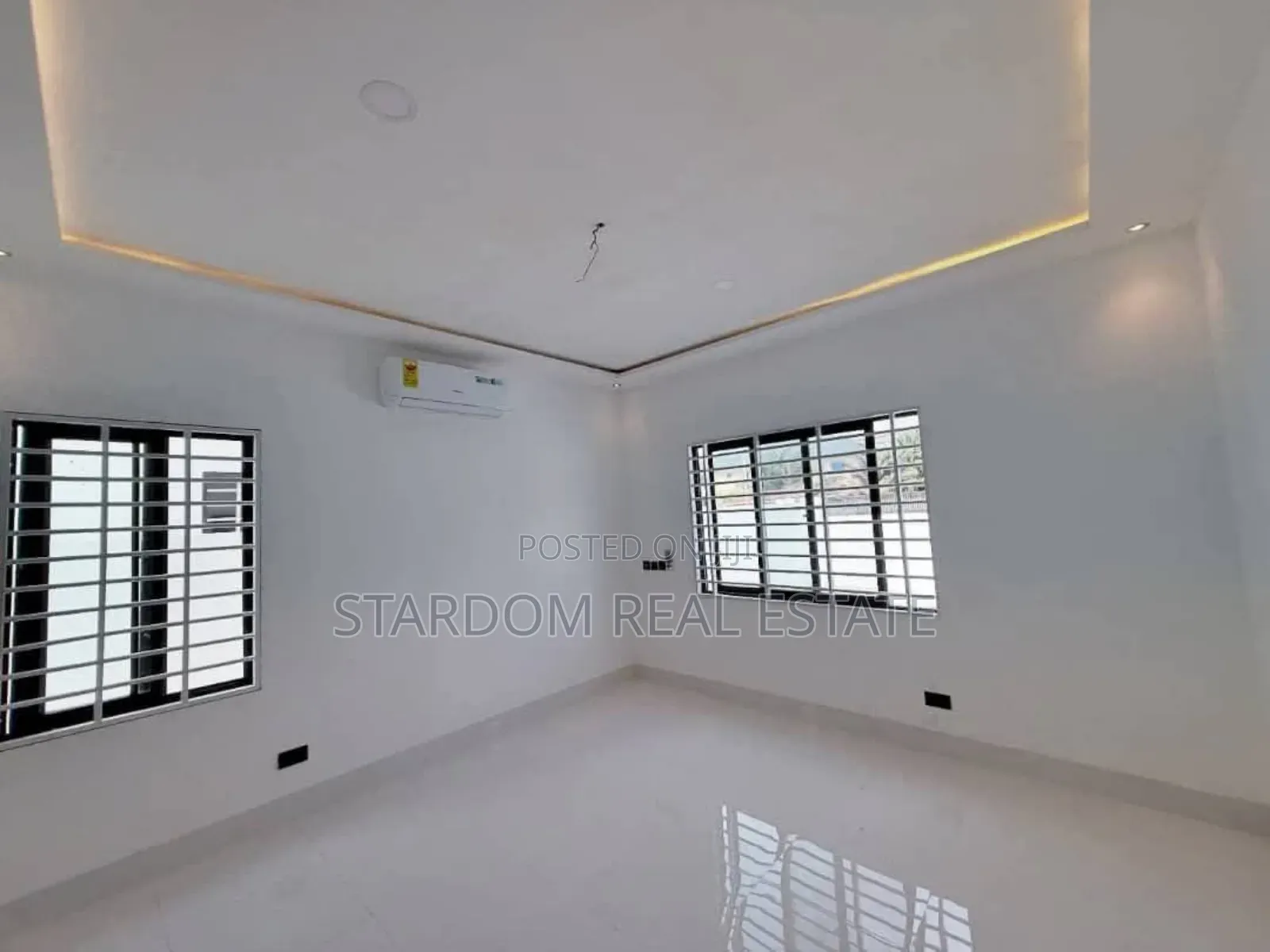 3bdrm Bungalow in Signboard Spintex for sale