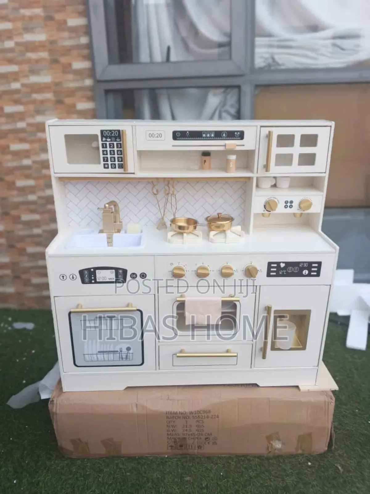 Realistic Kids Wooden Play Kitchen With Accessories Light Sound