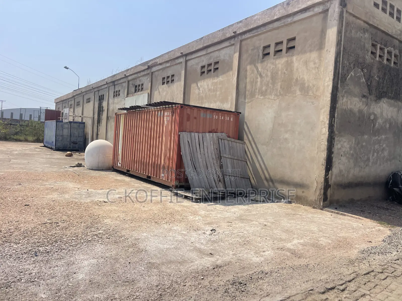 1,000 SQM Warehouse on 1.5 Acer at Tema Port for Sale