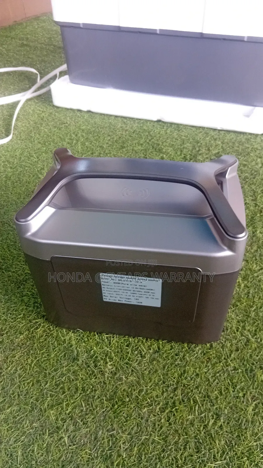 Compact Power Station Inverter With Fast Charging