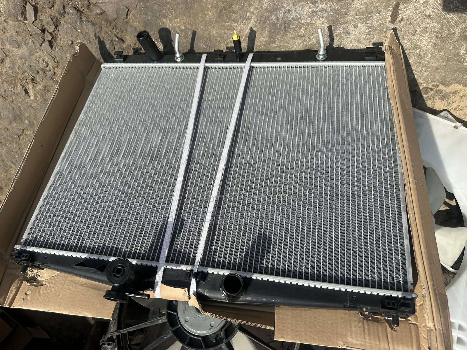 Toyota Highlander/Lexus Rx350 2015 2016 2017 2018 Radiator