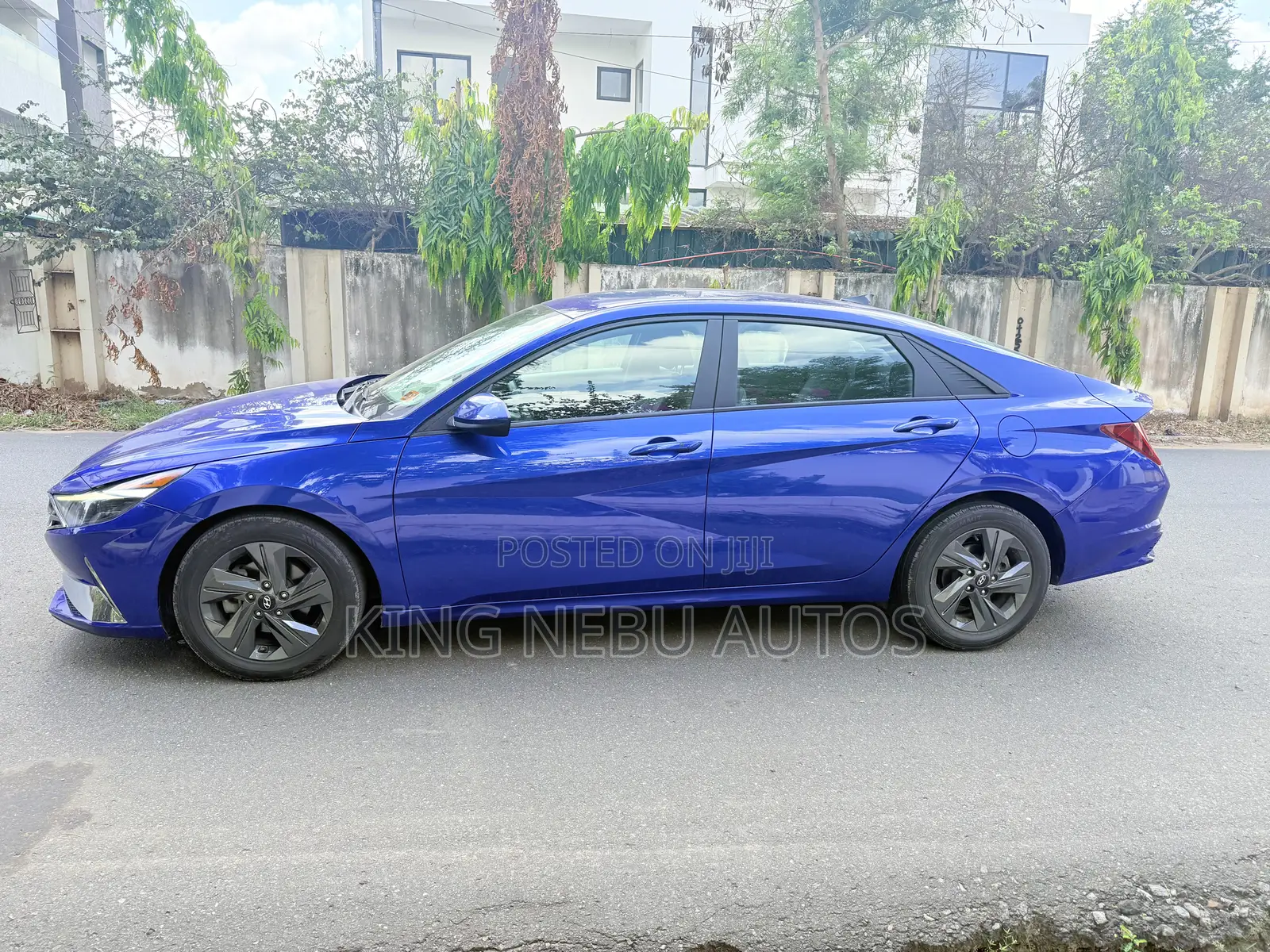 Hyundai Elantra Limited 2022 Blue
